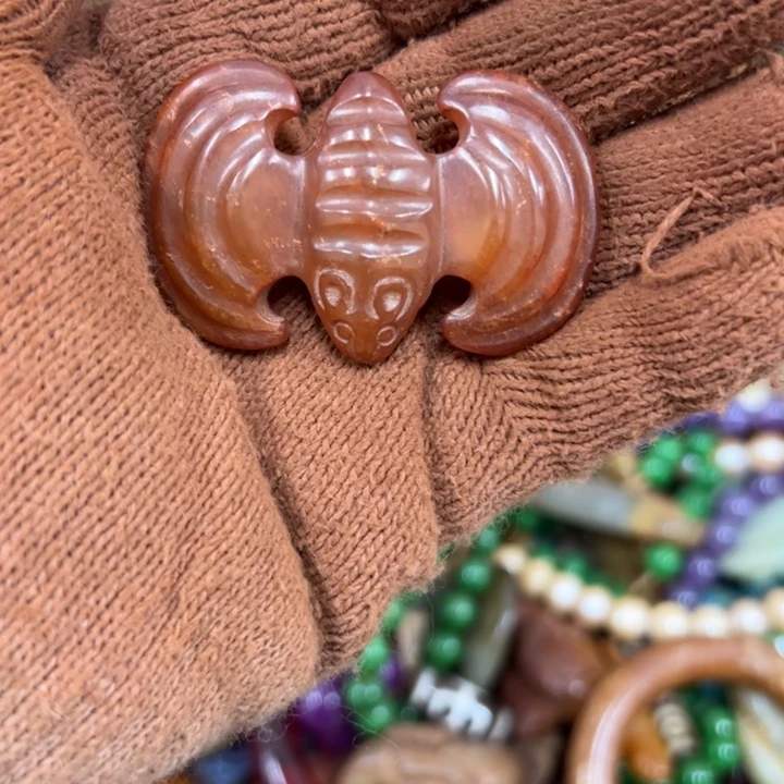 和田玉（青白玉）未镶嵌挂件