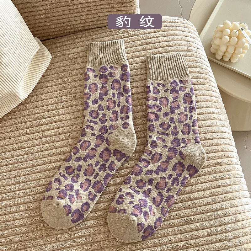 19紫色袜子女秋冬款加绒加厚中筒女袜毛圈中筒袜女士冬天保暖