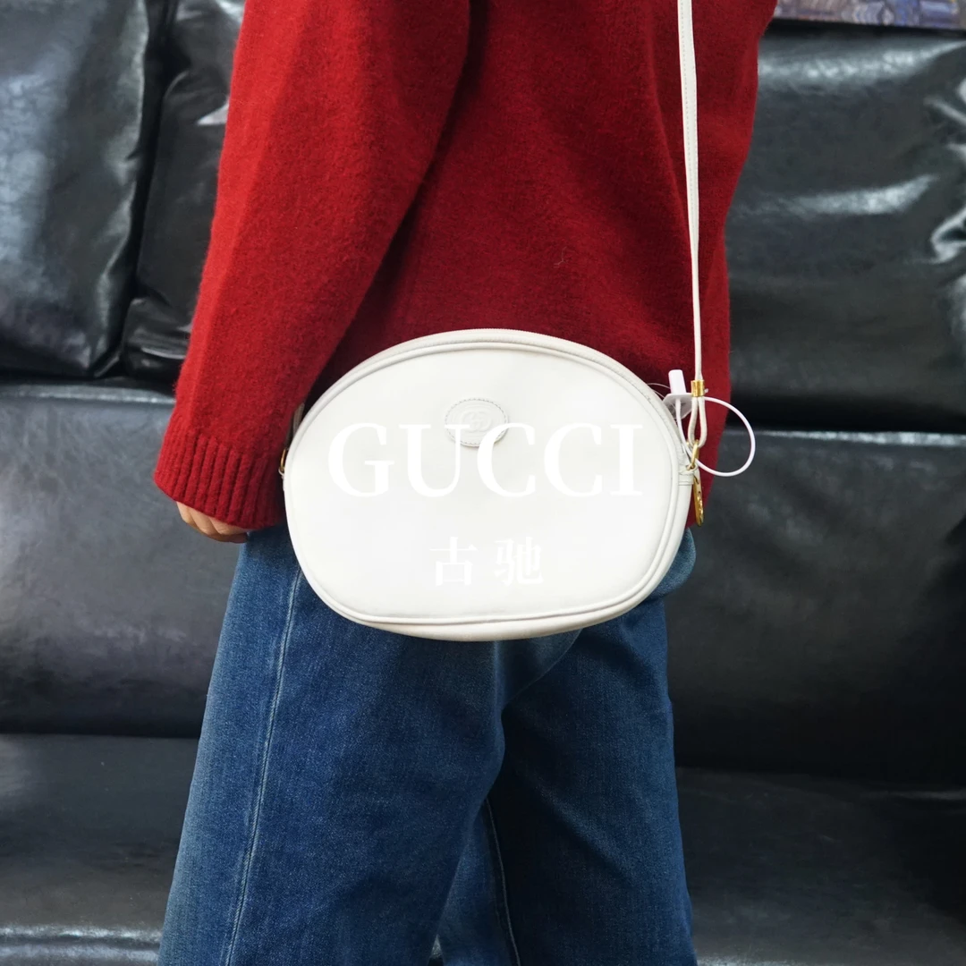 95新 GUCCI/古驰 白色印花斜跨包/YM12308014/8014