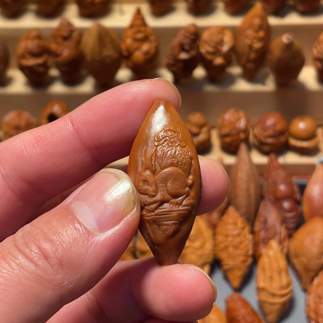 橄榄核把件兔文殊