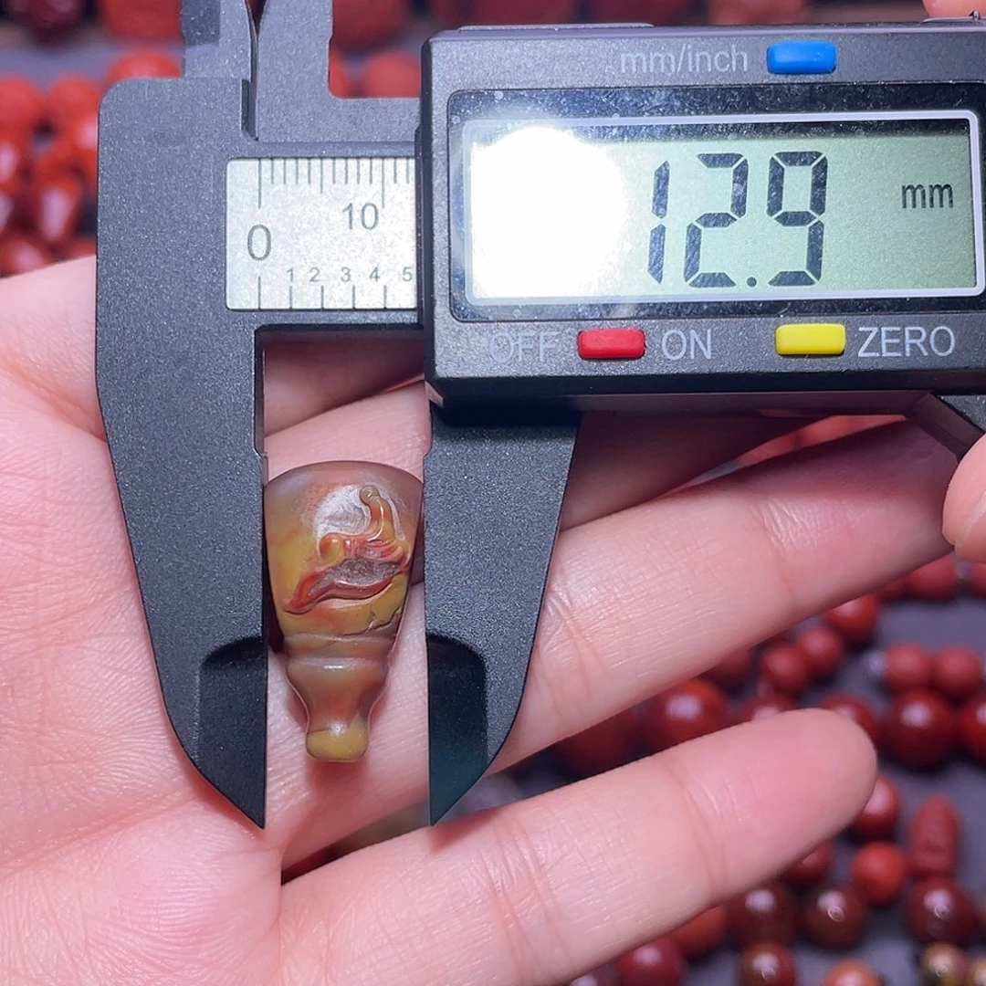 南红玛瑙未镶嵌配饰