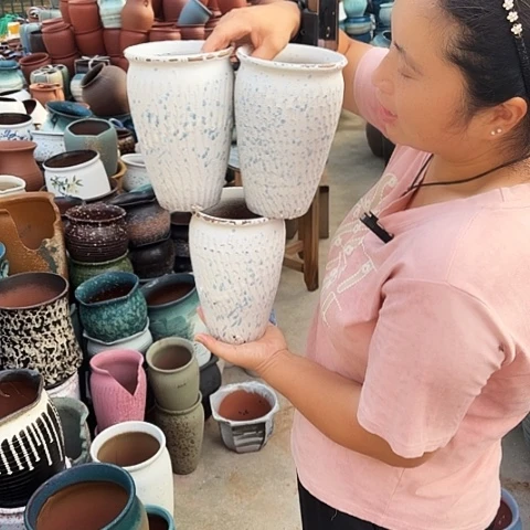 口13高20瑕疵三个。