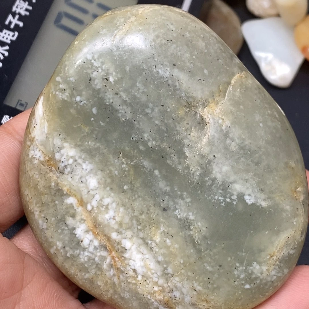 和田玉（糖玉）未镶嵌挂件