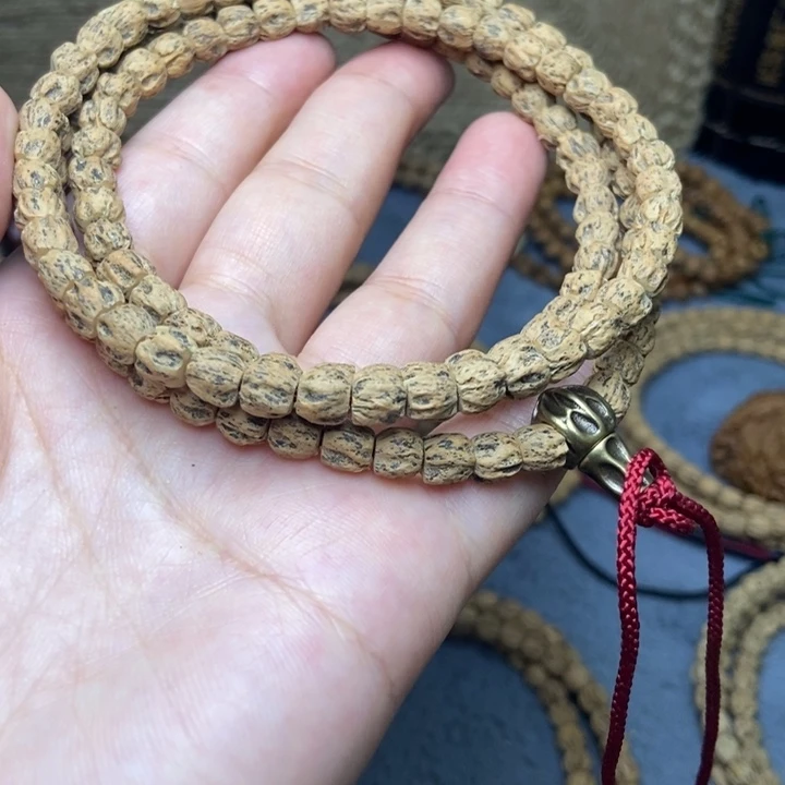 【闪购商品】吊坠柏香籽/百香籽