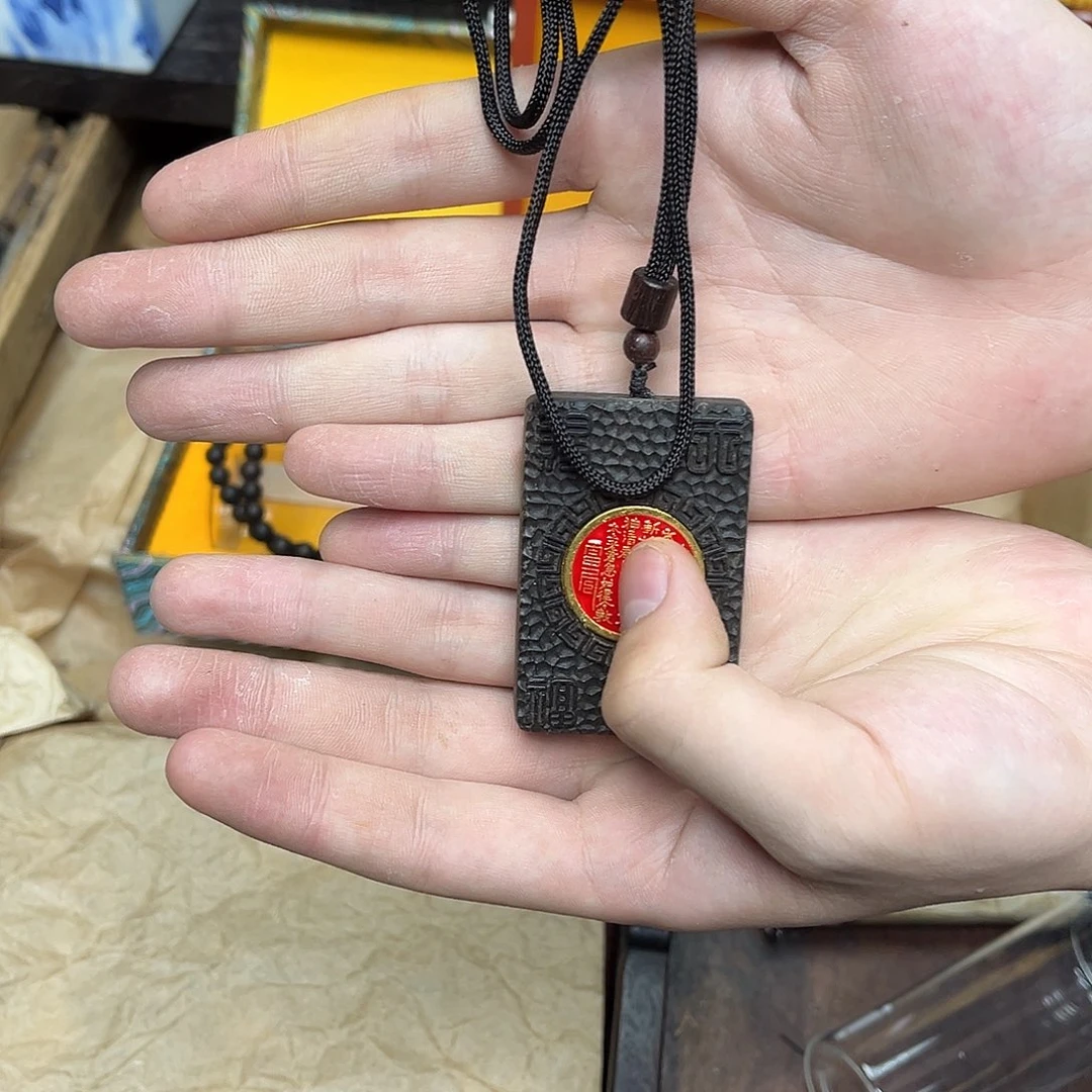 大叶紫檀（黑酸枝木类）