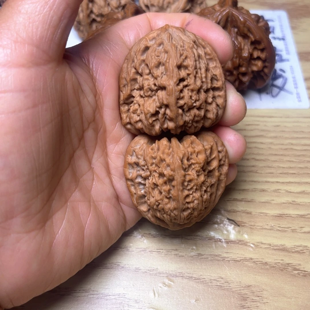 文玩核桃吊坠南疆石