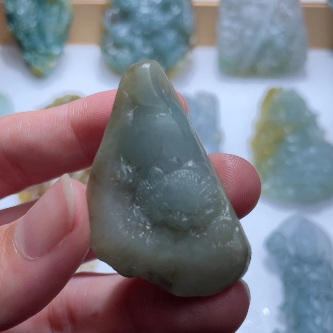 未镶嵌定制翡翠毛货