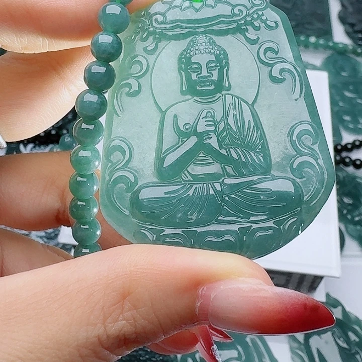 翡翠未镶嵌颈饰天然的A货翡翠多样性发其一