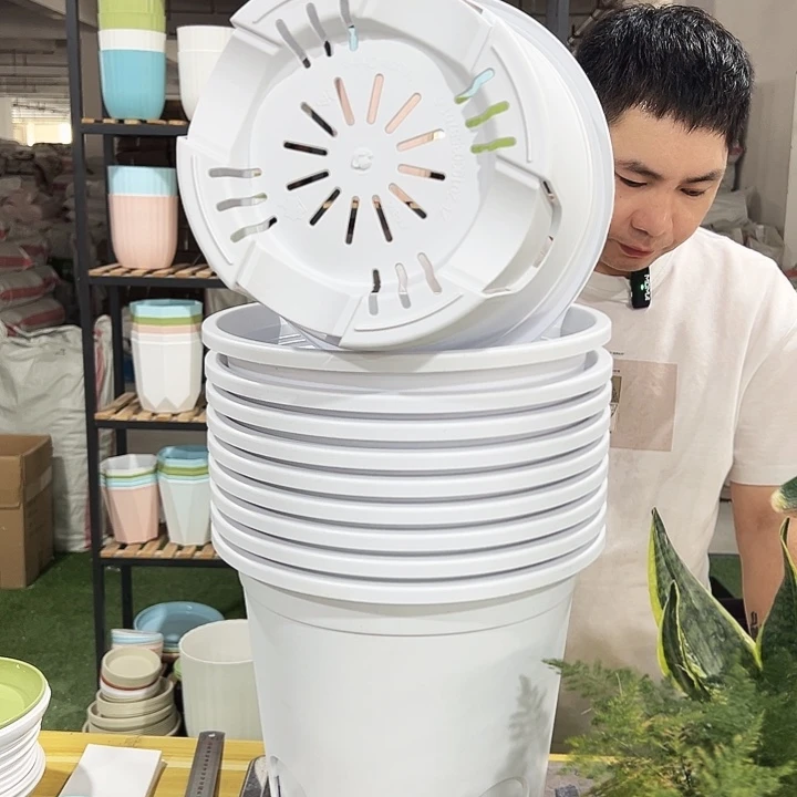 圆控口30高28白色10个无托