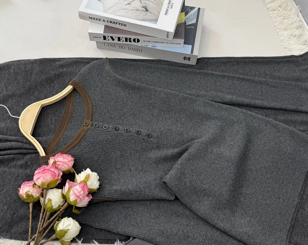 【灰咖色半开衫】春季百搭气质款针织上衣QC2429