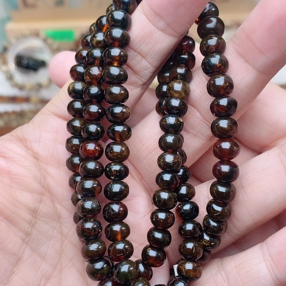 米***兔琥珀未镶嵌裸石7血