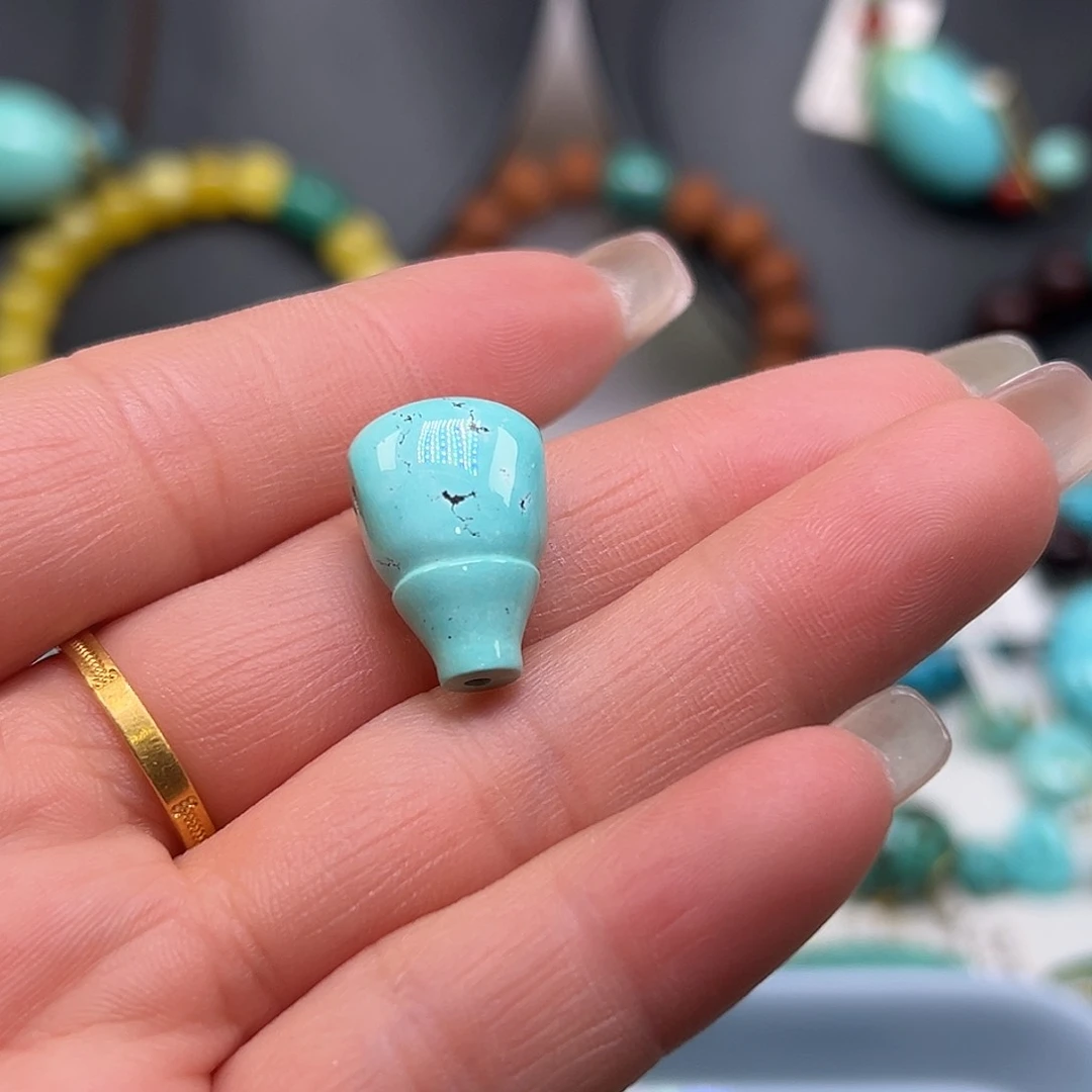 绿松石珠宝奇石未镶嵌无***言