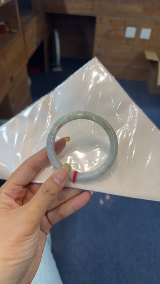 纯天然缅甸A货翡翠手镯正圈