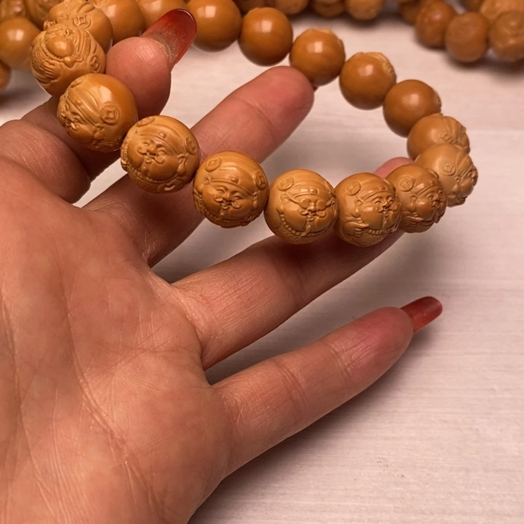 猴头核桃吊坠横财神