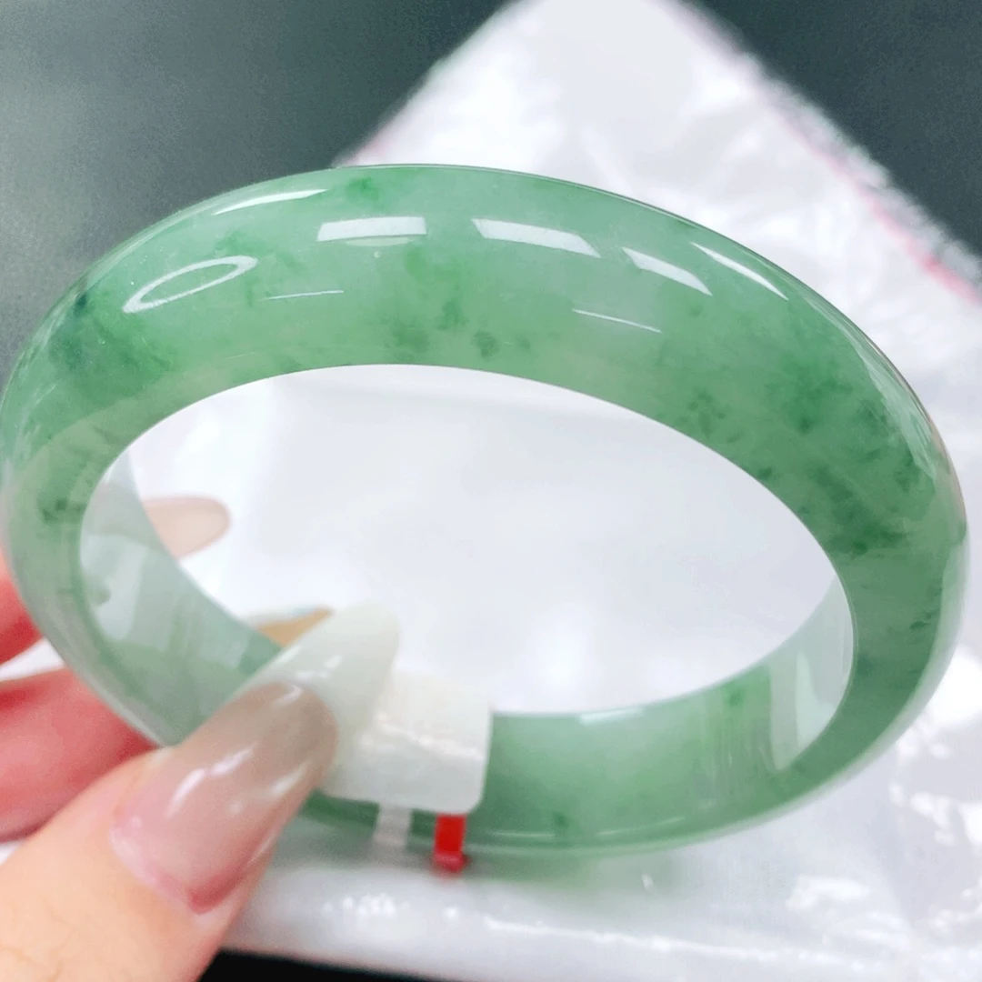 未镶嵌手镯翡翠57