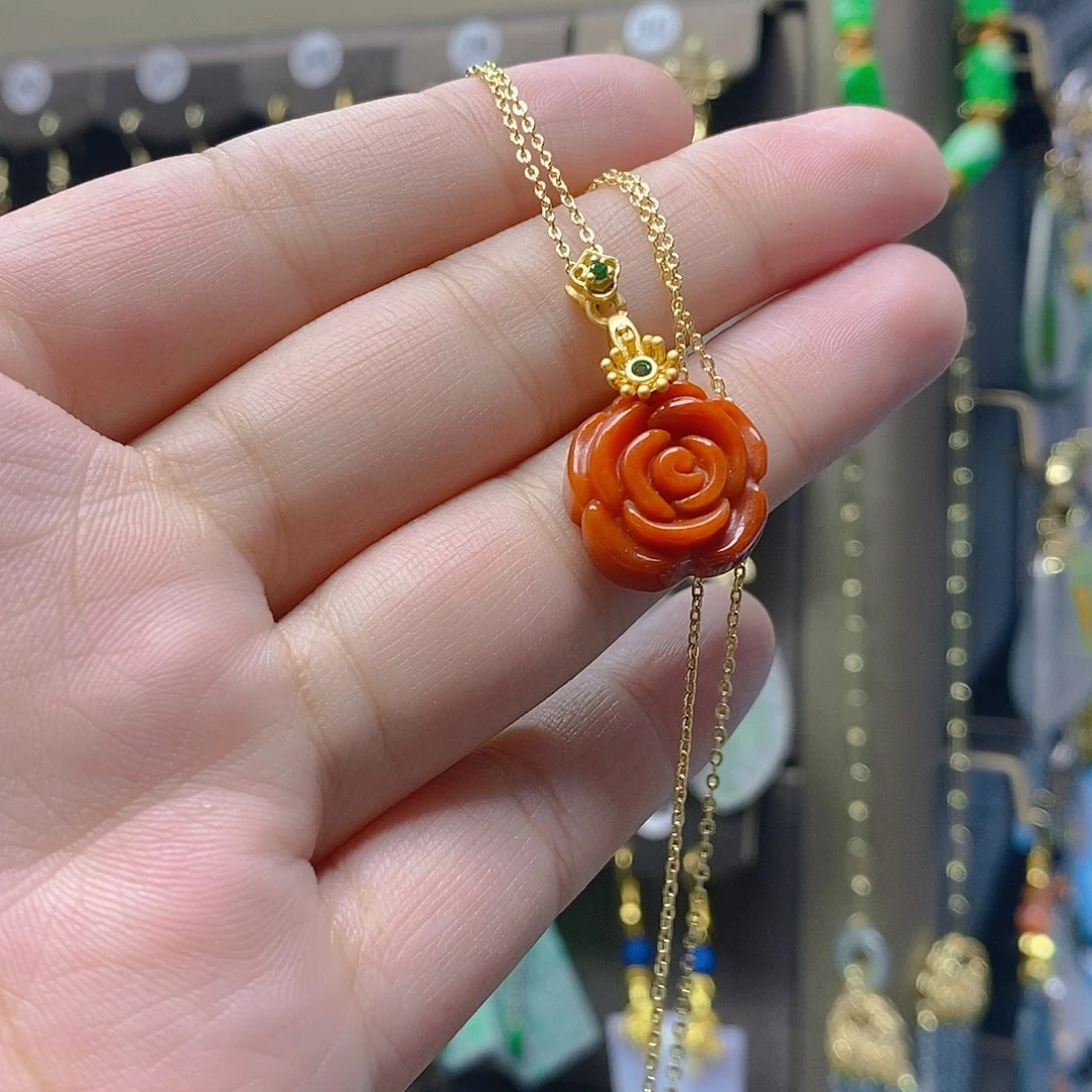 未镶嵌翡翠耳饰翡翠