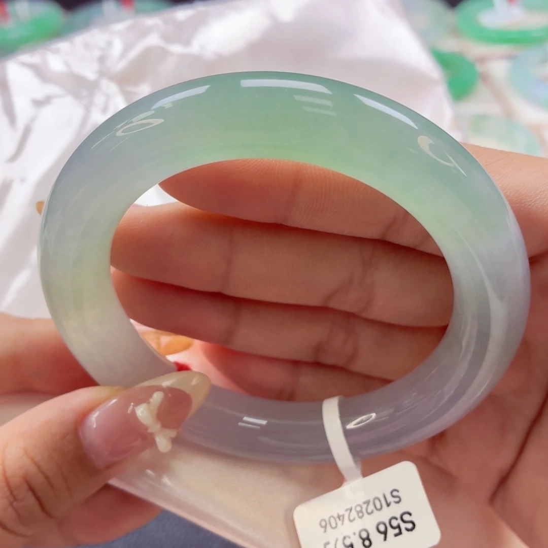 翡翠未镶嵌手镯（圆镯）68半山半水冰幻彩56.3-31