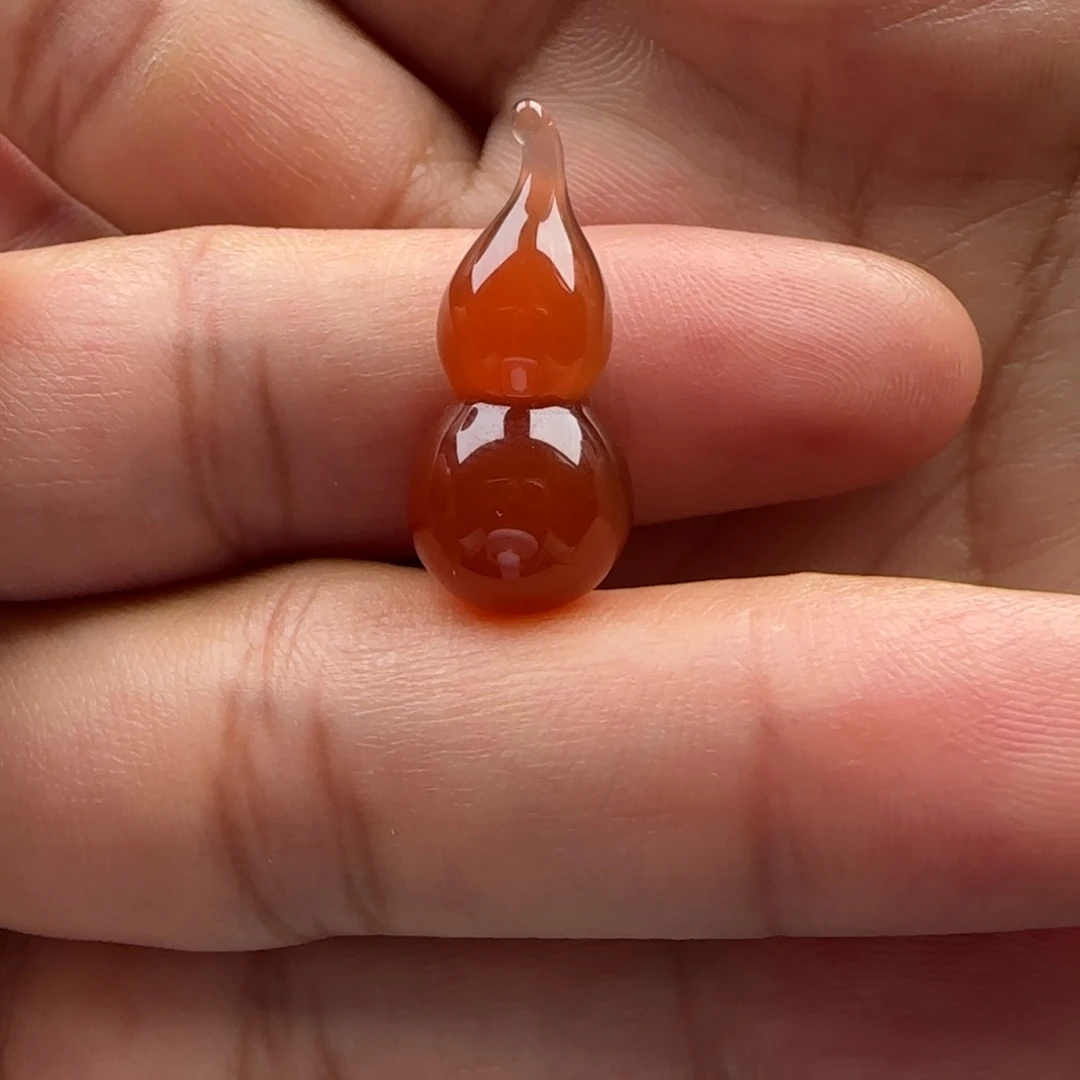 南红玛瑙葫芦未镶嵌