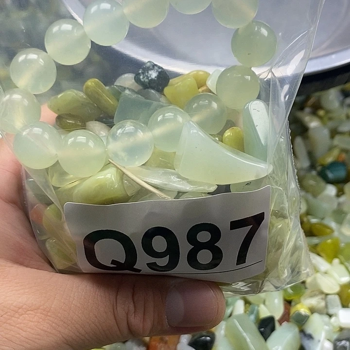 未镶嵌蛇纹石玉鱼缸石