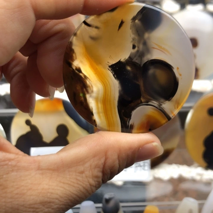 合金玛瑙/玉髓珠宝奇石林***6064有瑕