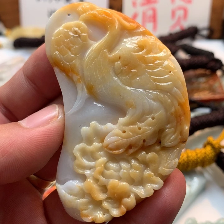 翡翠未镶嵌颈饰保真天然a货翡翠