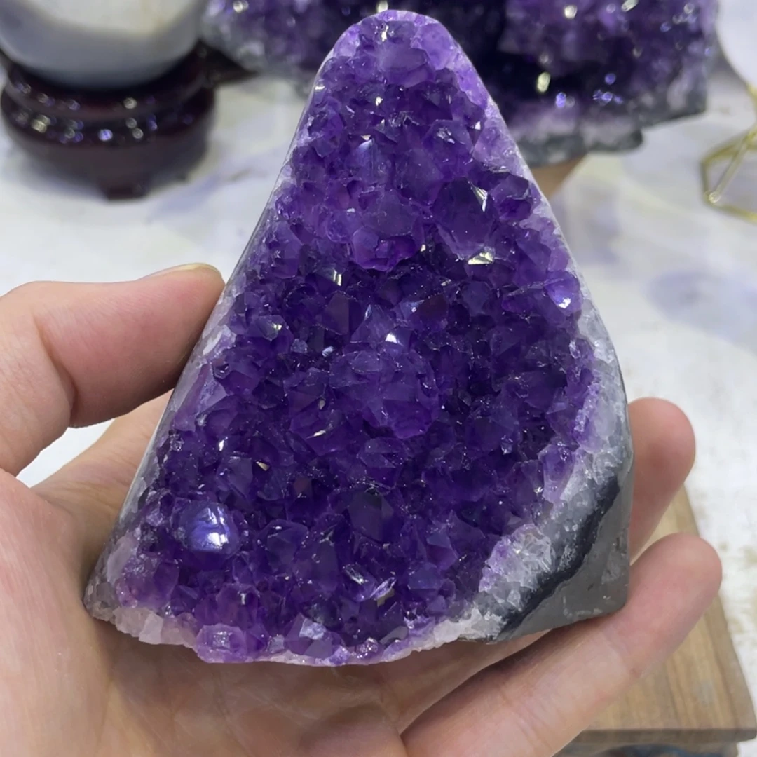 未镶嵌珠宝半成品水晶