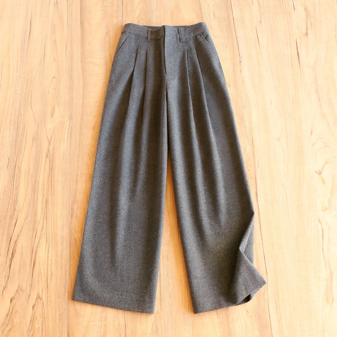 春天家 通勤质感太赞！法柜高奢含羊毛压褶直筒阔腿毛呢裤女21J5