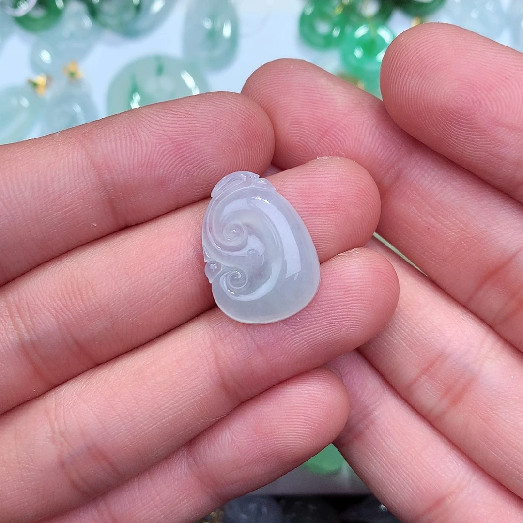 翡翠吊坠(不含链)未镶嵌