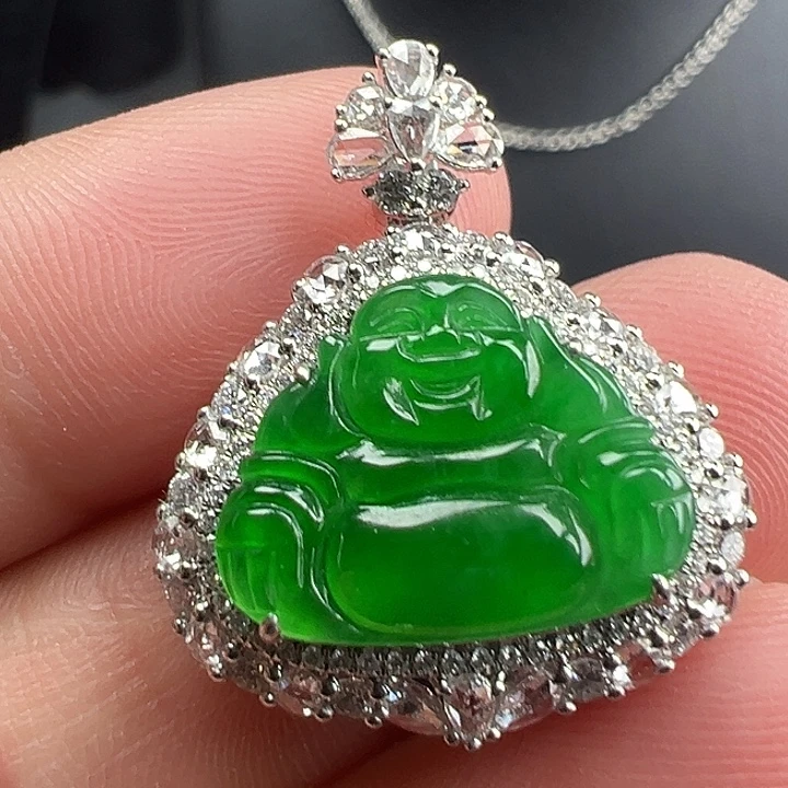 翡翠18K金镶嵌颈饰佛12.