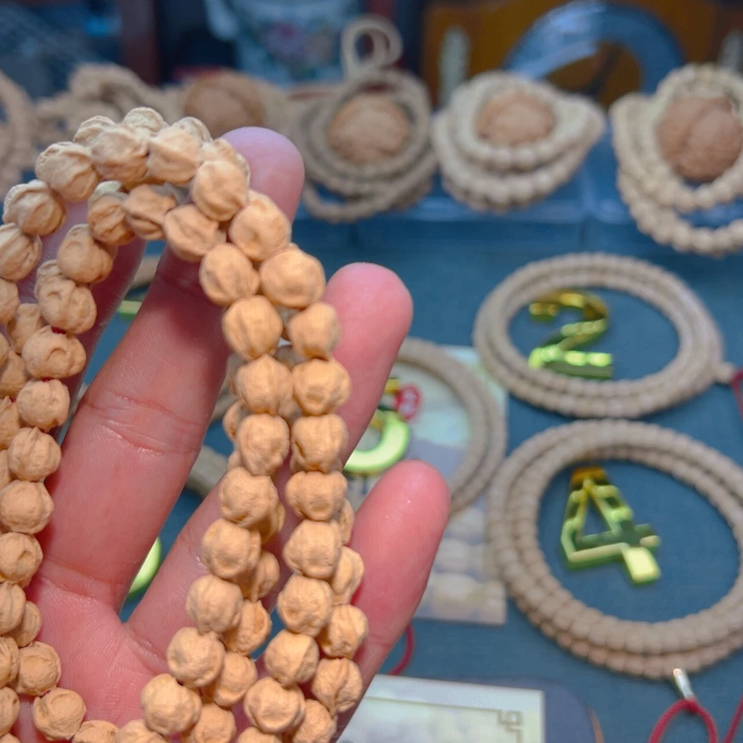 谷***才吊坠柏香籽/百香籽