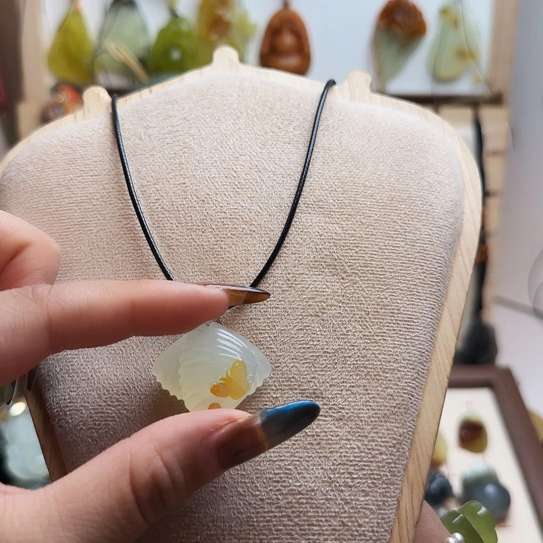 用***1蛇纹石玉合金颈饰