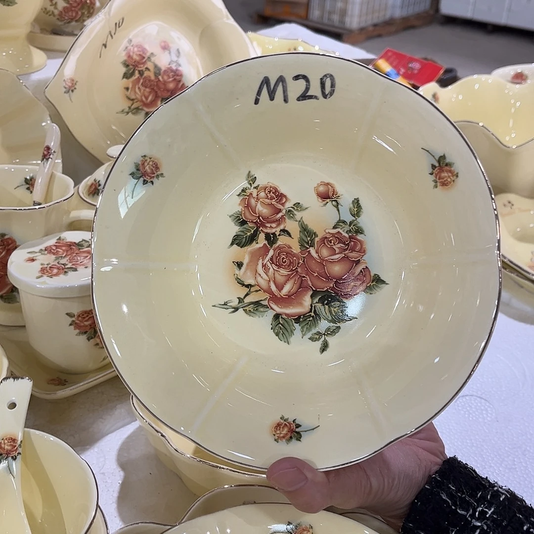 星博汇陶瓷有限公司2个