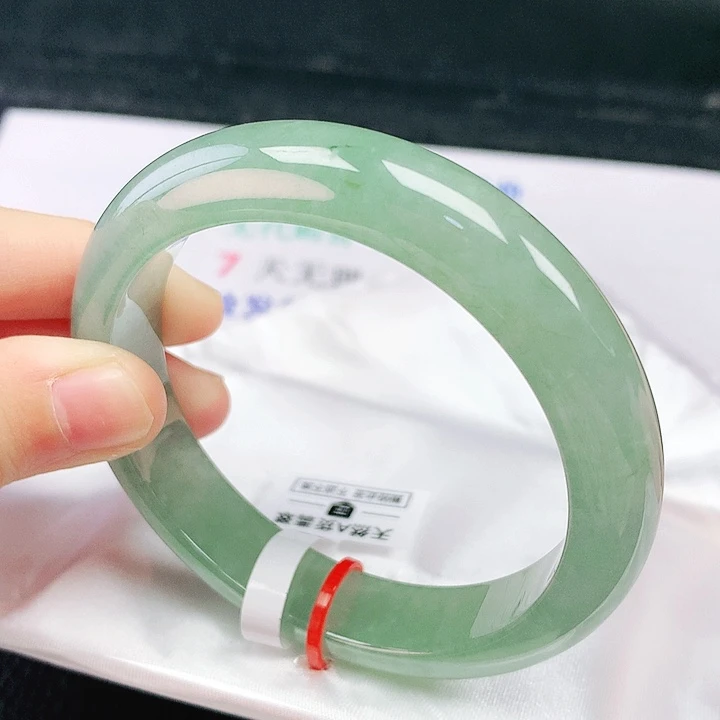 未镶嵌手镯翡翠56圈