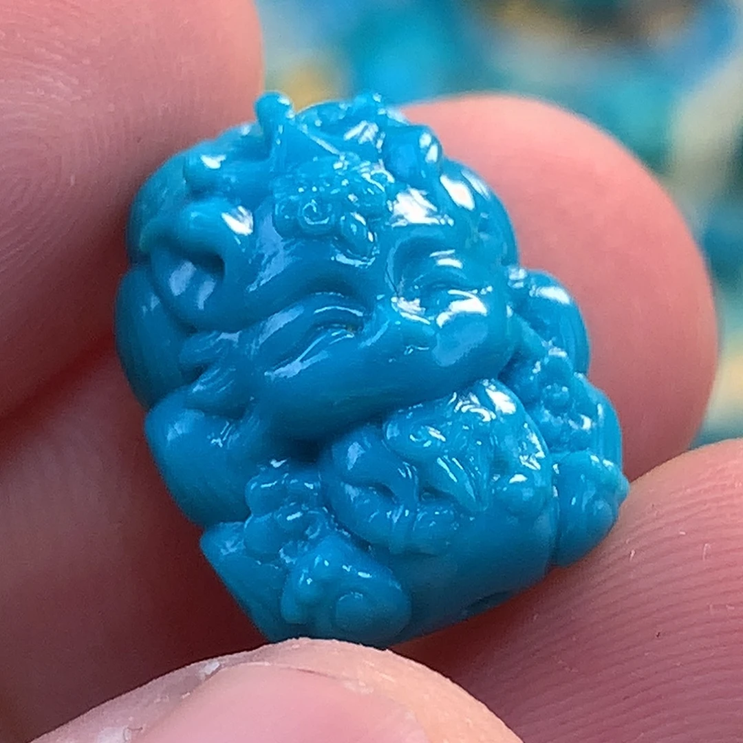 绿松石未镶嵌珠宝奇石