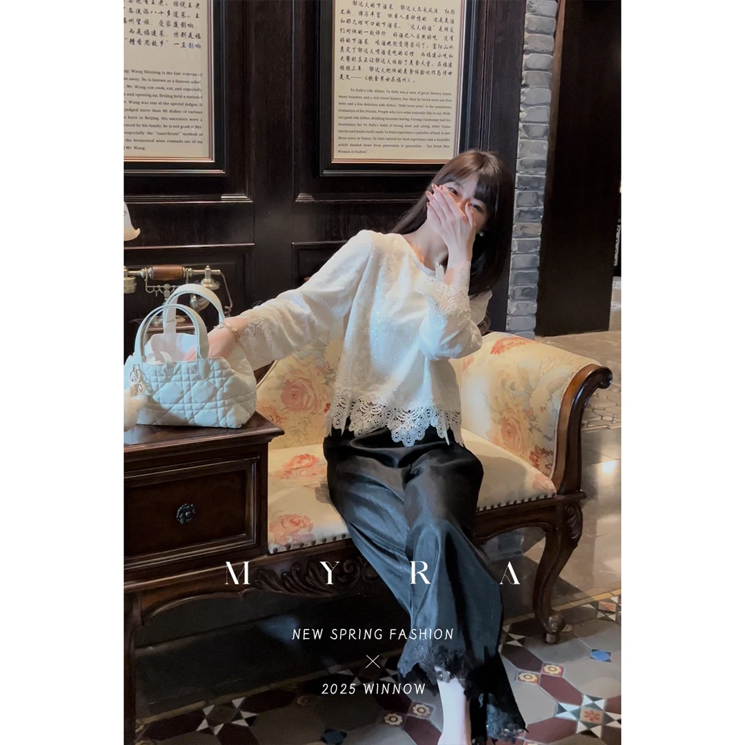 MYRA“弦月” 镂空刺绣重工亮片新中式小衫上衣XM02524