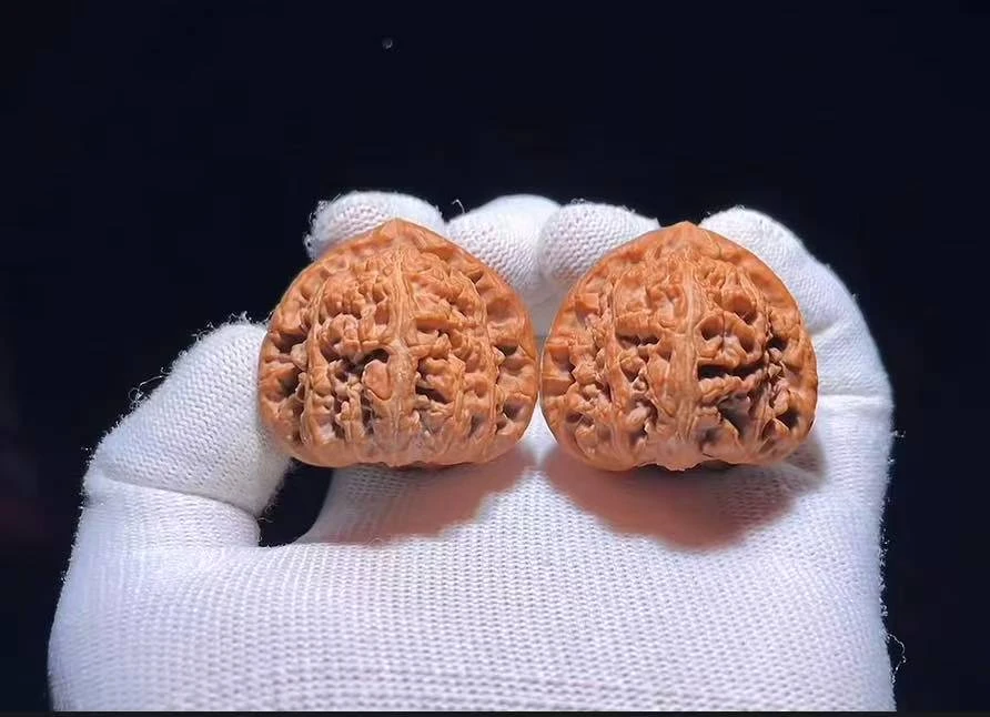 文玩核桃手把件运输费用专拍