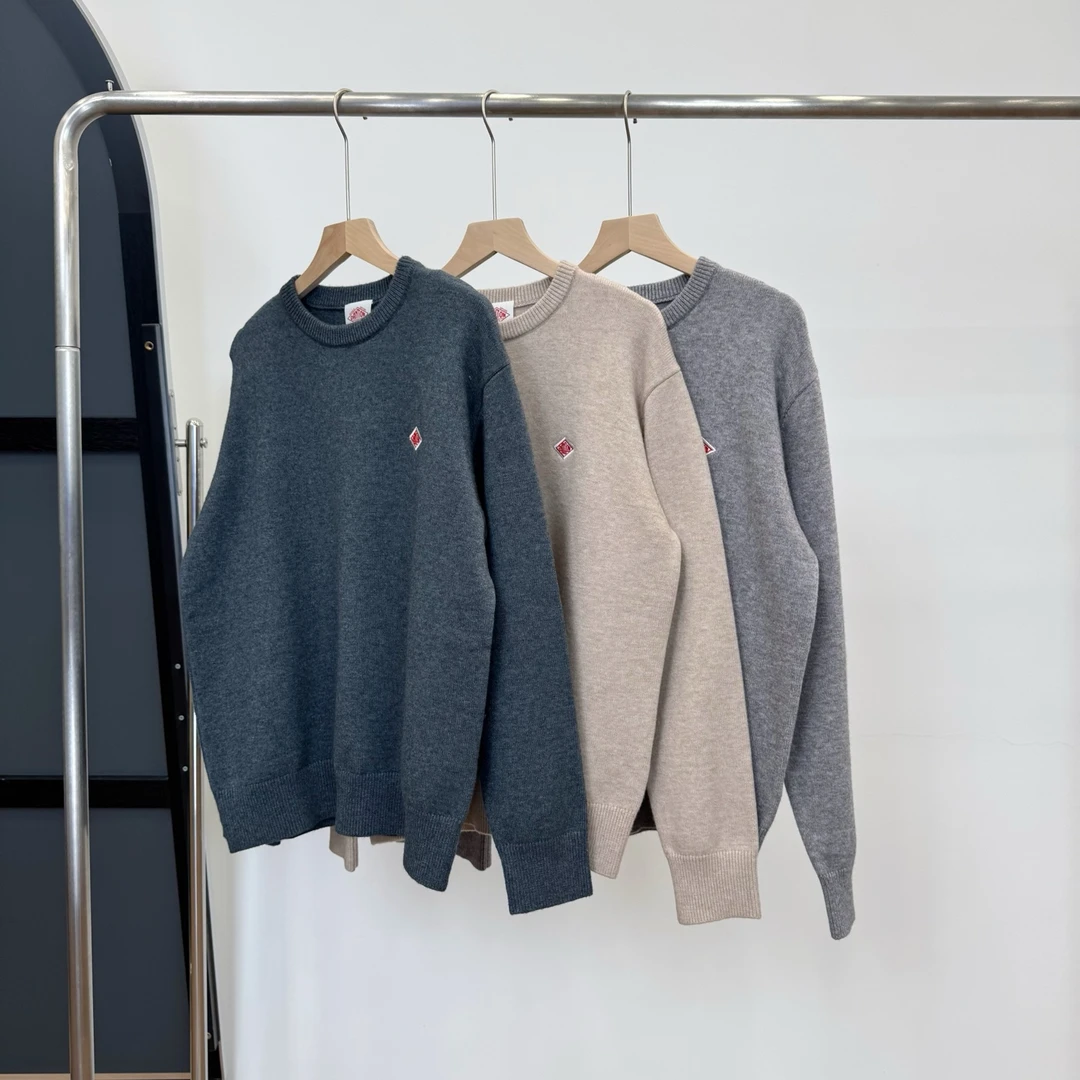 【若若美】H-8443刺绣圆领套头羊毛针织衫简约百搭套头针织上衣