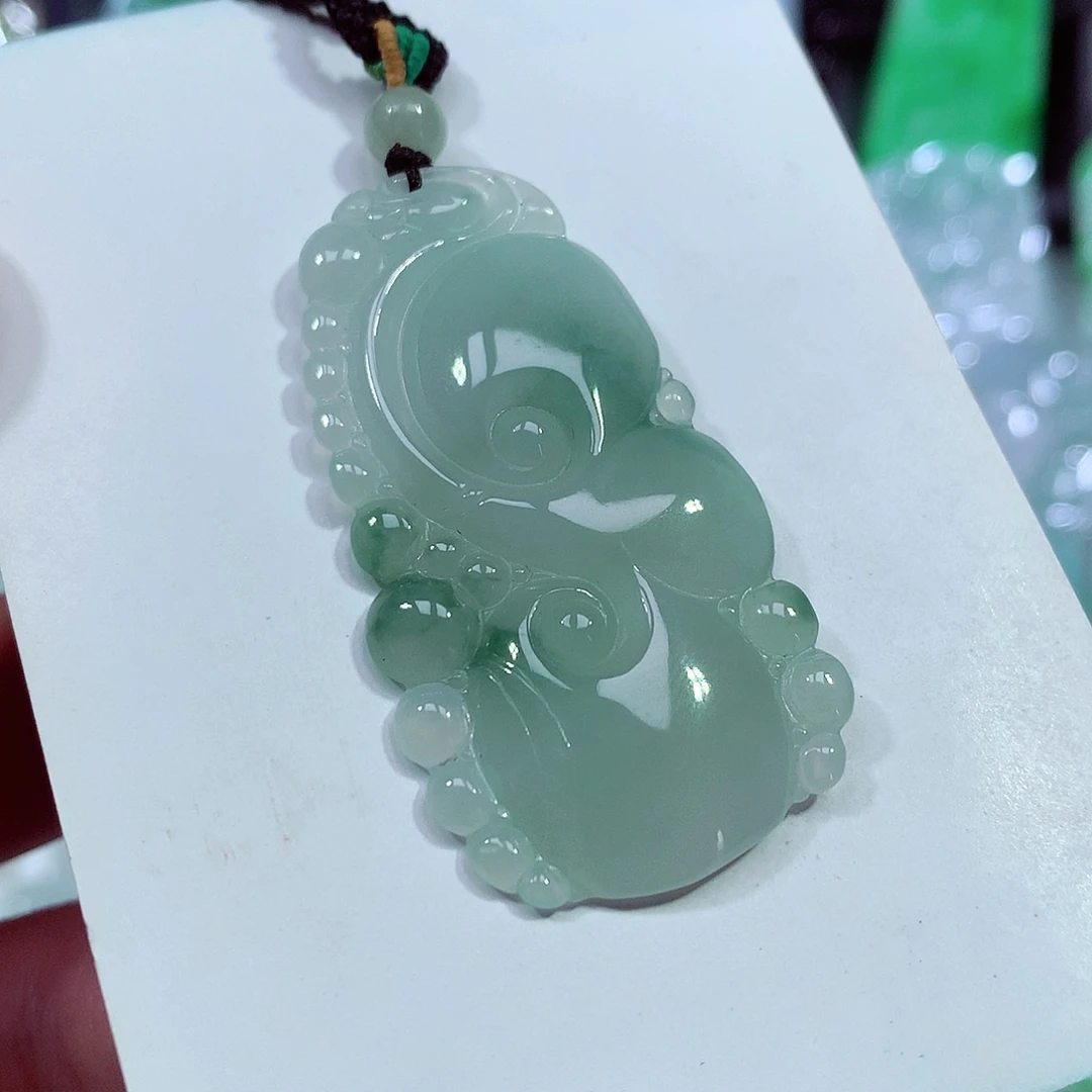 翡翠未镶嵌颈饰缅甸翡翠