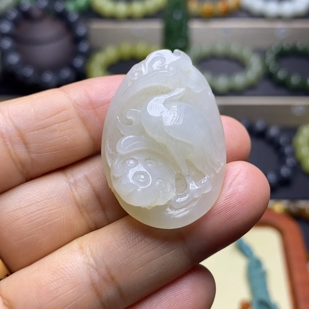 和田玉未镶嵌吊坠(不含链)