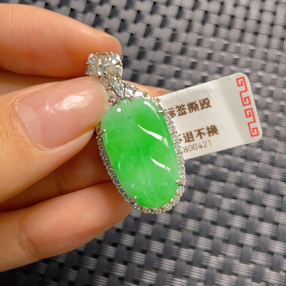 翡翠银S925镶嵌颈饰
