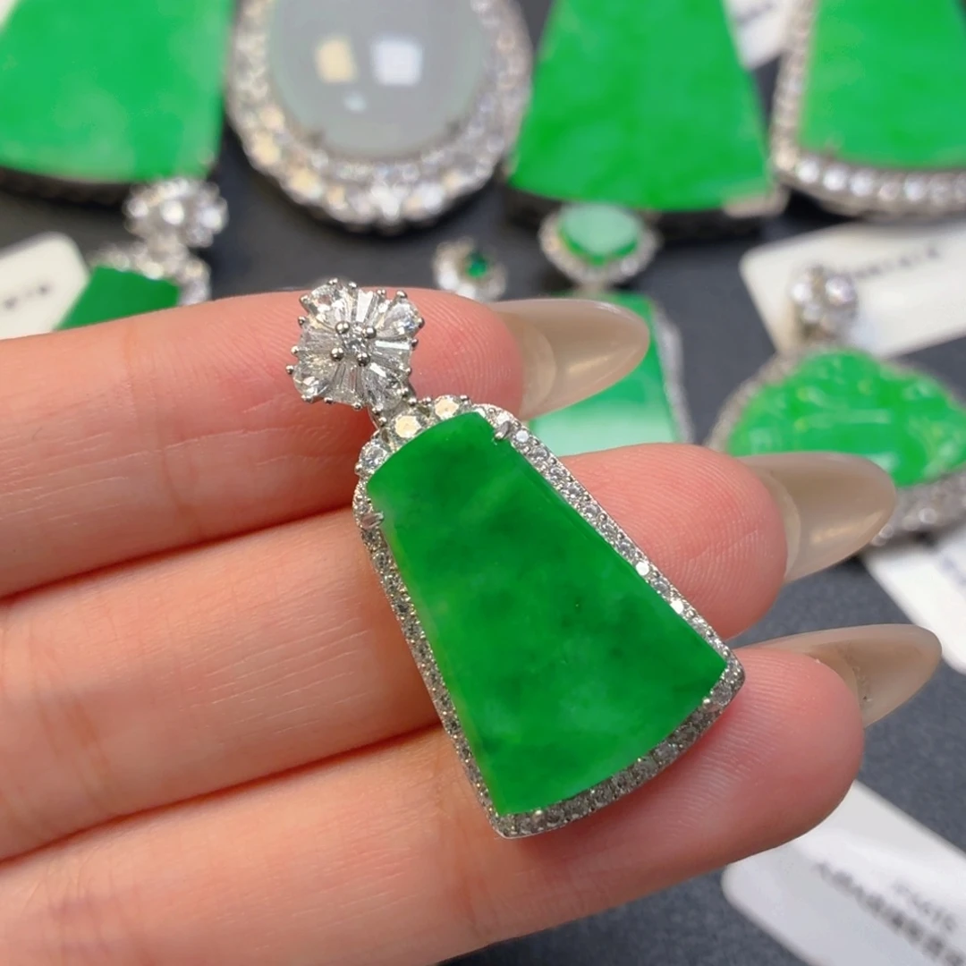 翡翠银S925镶嵌颈饰