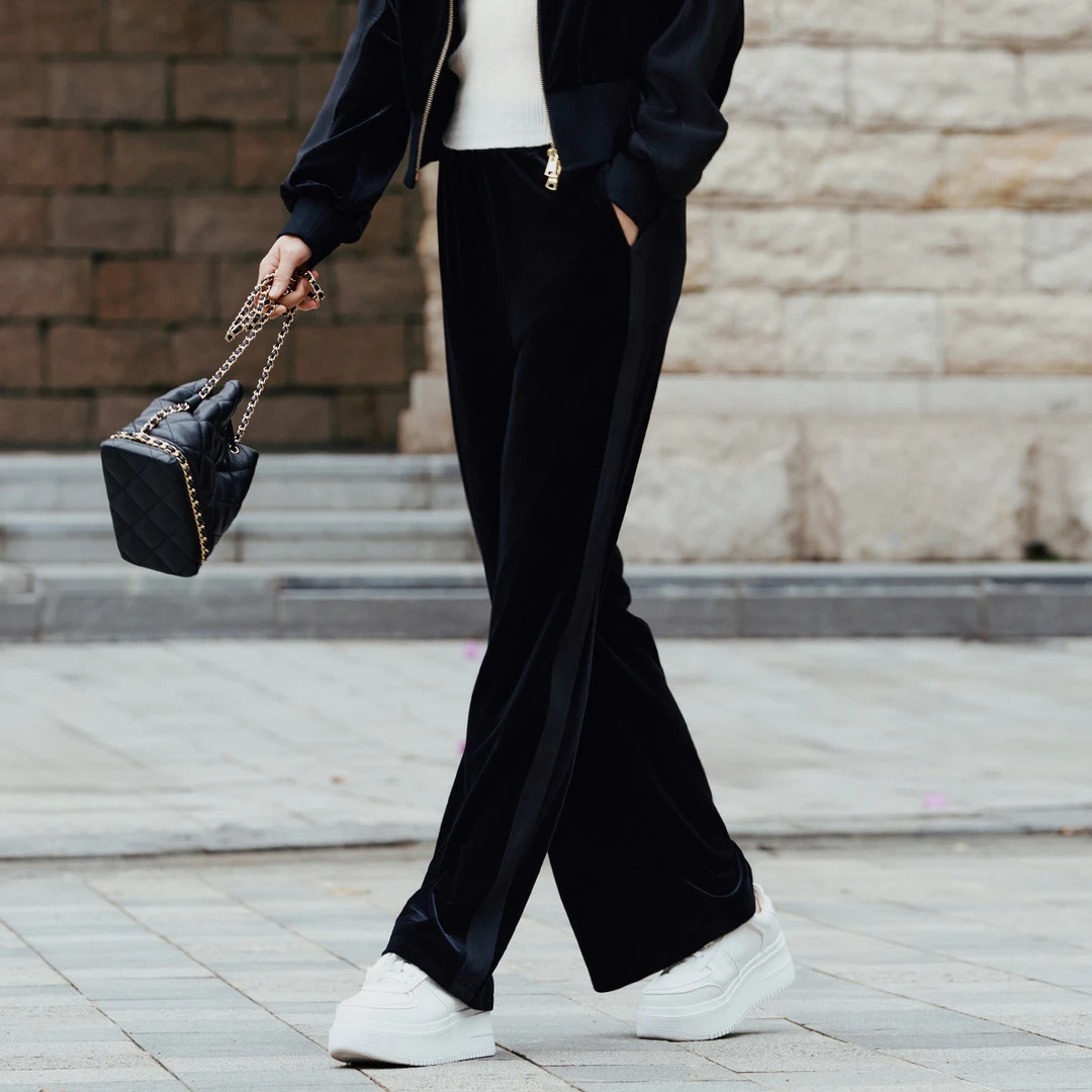 【众心专属】歌蒂诗秋时尚简约休闲运动松紧腰直筒裤 8E33K3855