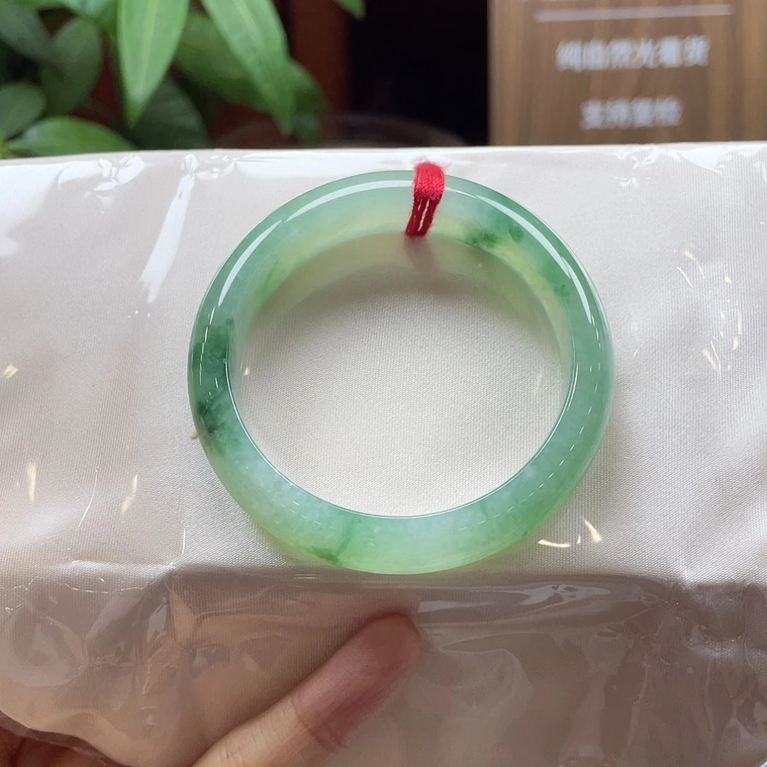 翡翠手镯未镶嵌9 号链接