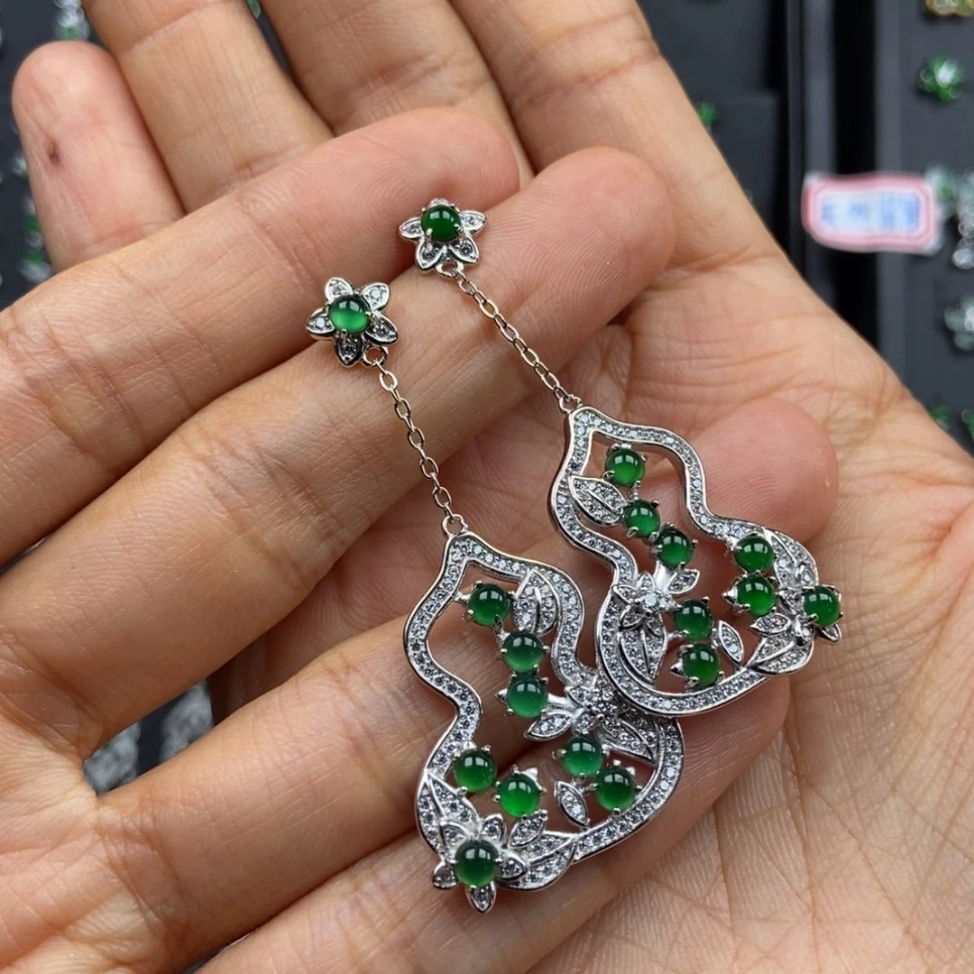 s***e银S925镶嵌翡翠耳饰