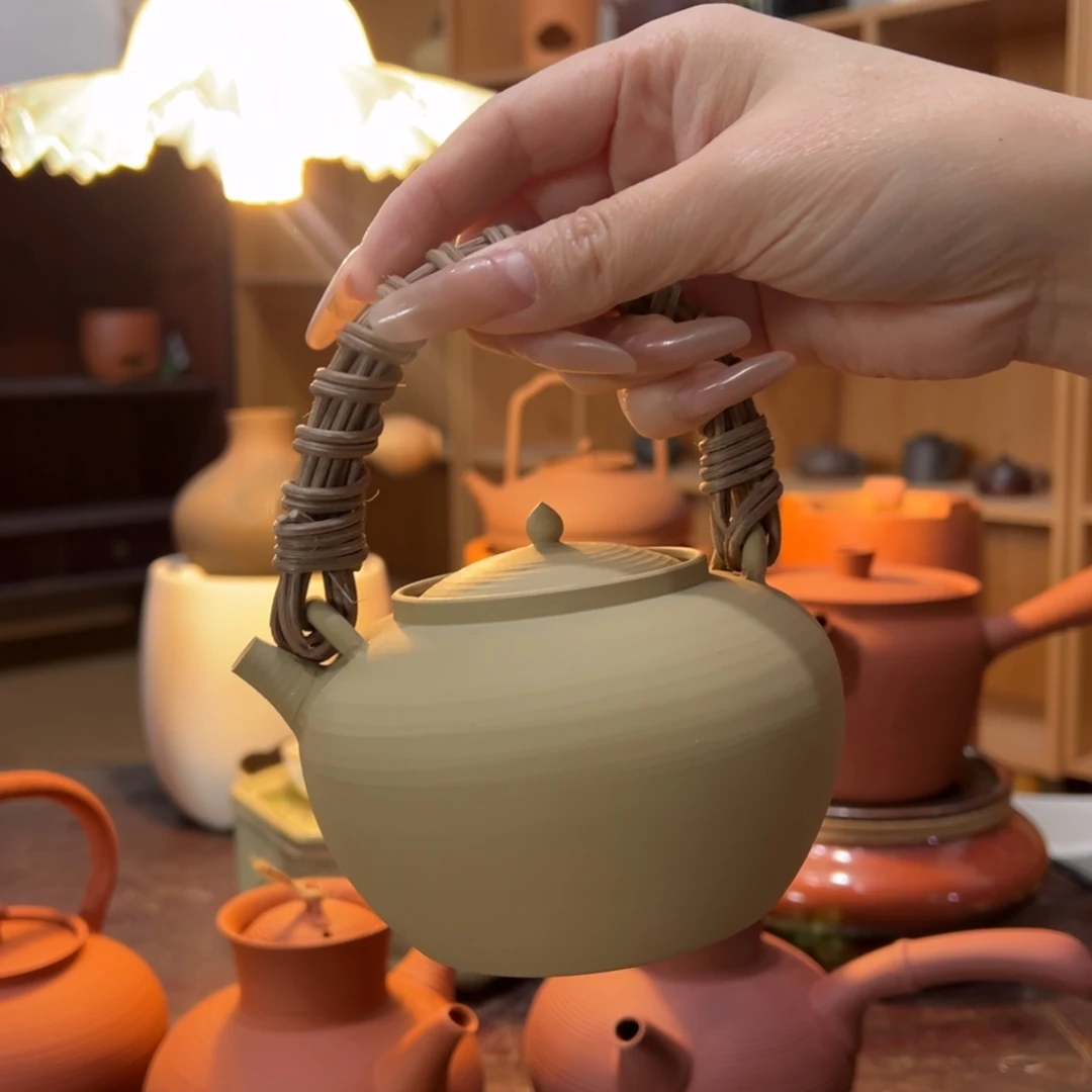 @****陶晓峰藤提梁400cc