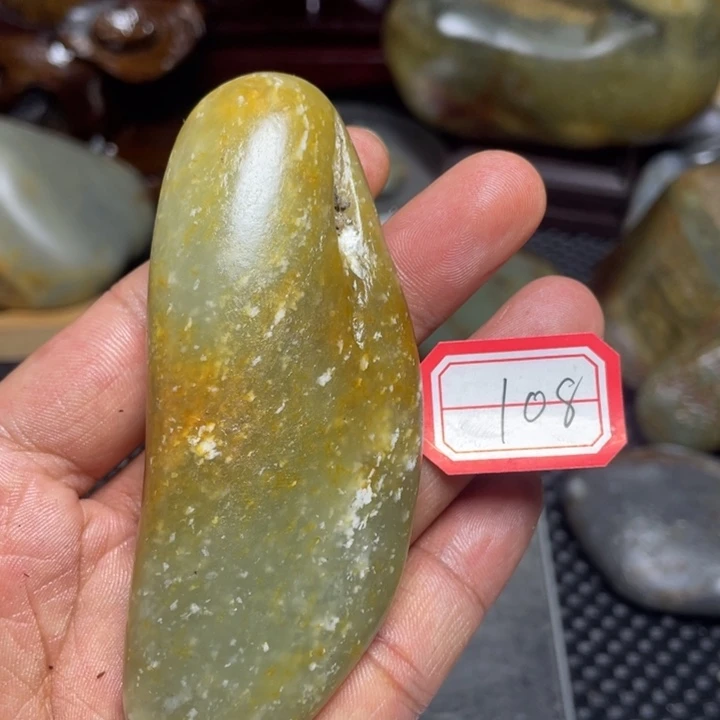 颈饰未镶嵌和田玉108