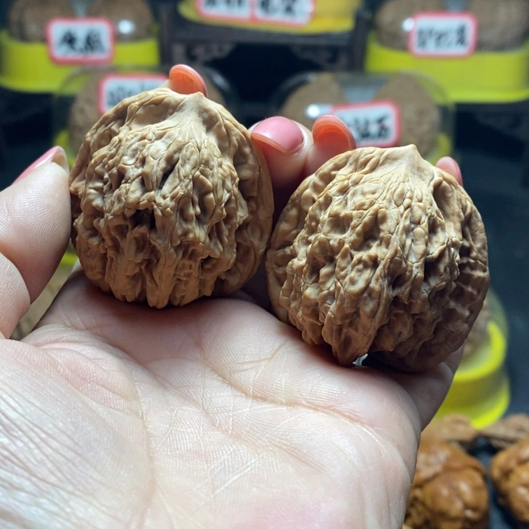 文玩核桃把件16号麦穗虎头42尺全品