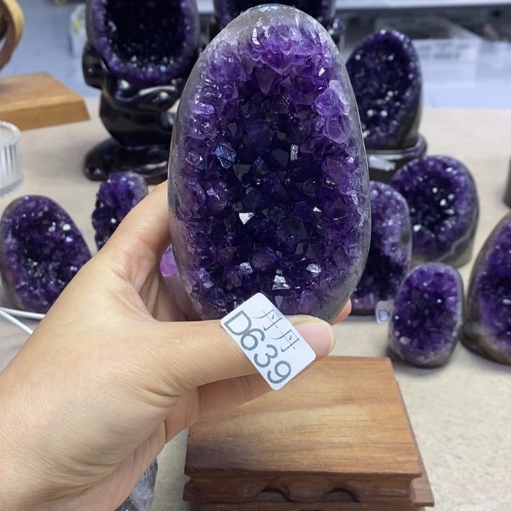 大型摆件（非配饰）未镶嵌水晶