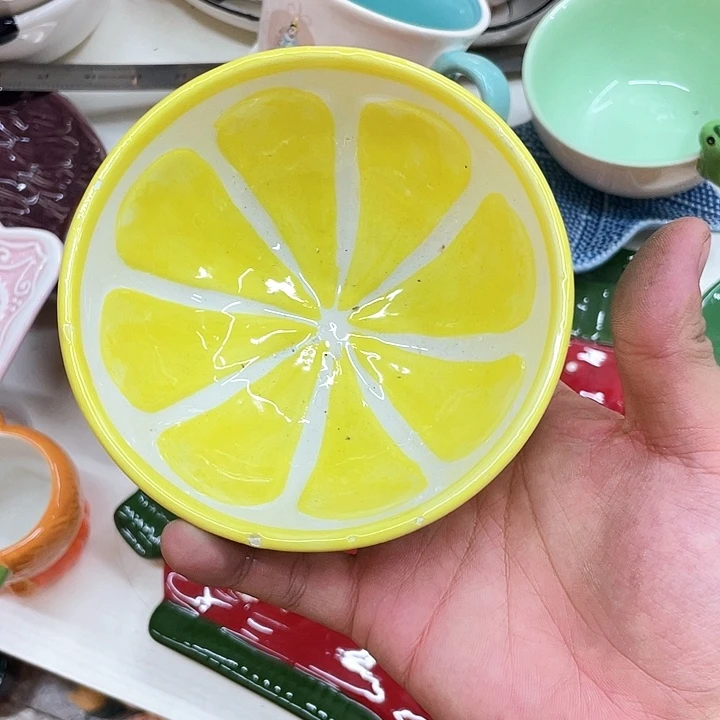 燕*，满28包邮瑕疵陶瓷不退不换