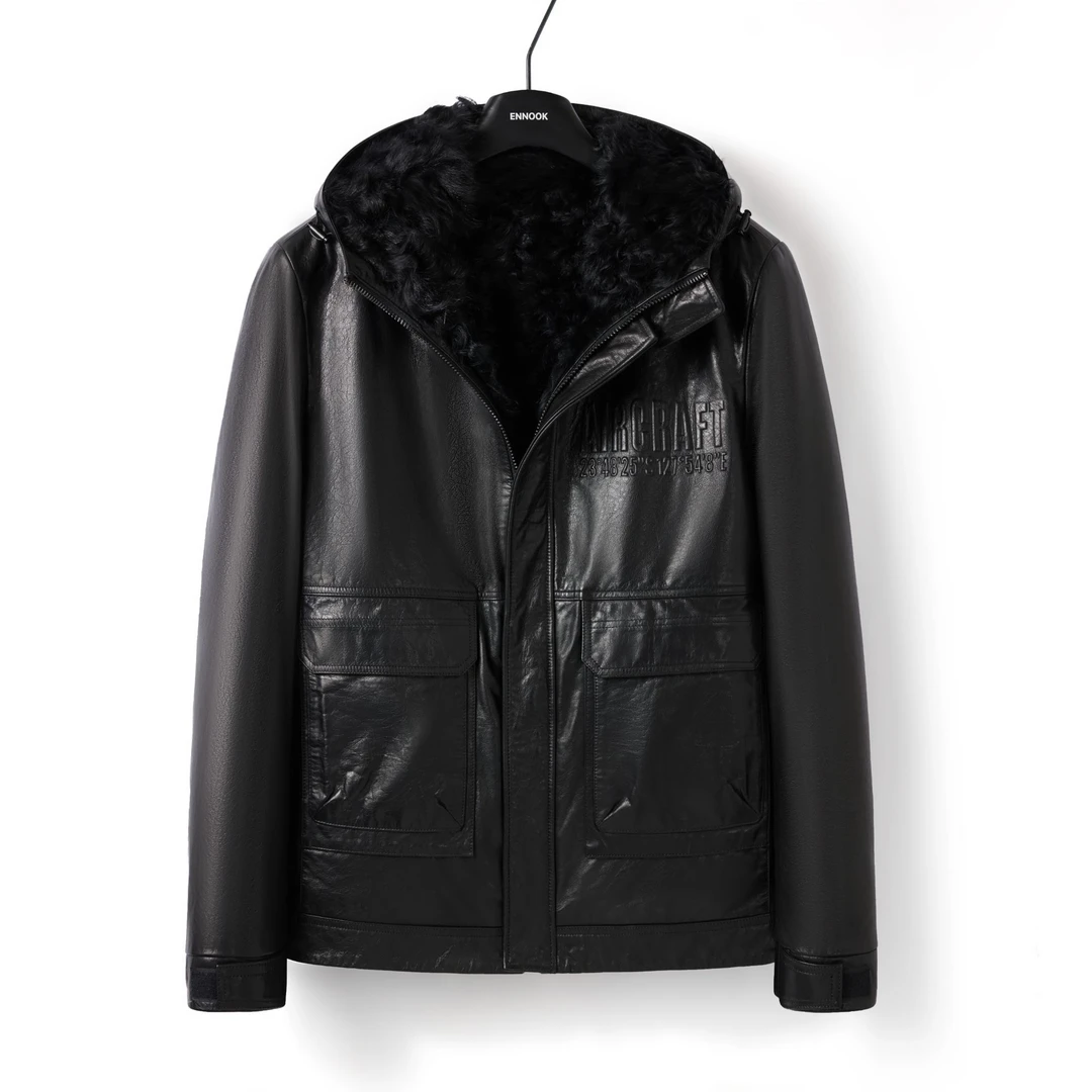 时尚连帽男冬季皮衣真皮飞行夹克短款休闲保暖